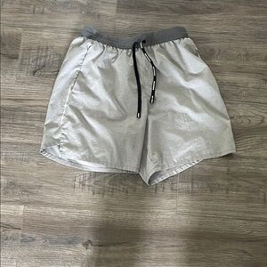 Nike Men's Light Gray Athletic Shorts